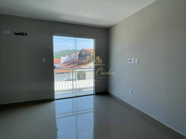 Casa para Venda em Maricá - 3